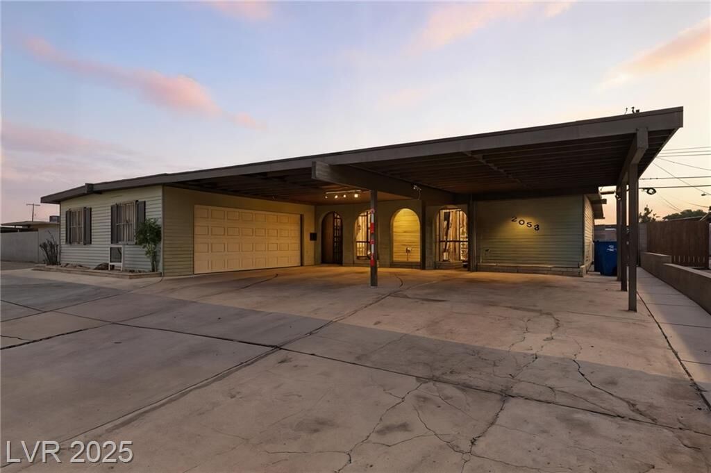 Property Photo:  2053 Palora Avenue  NV 89169 