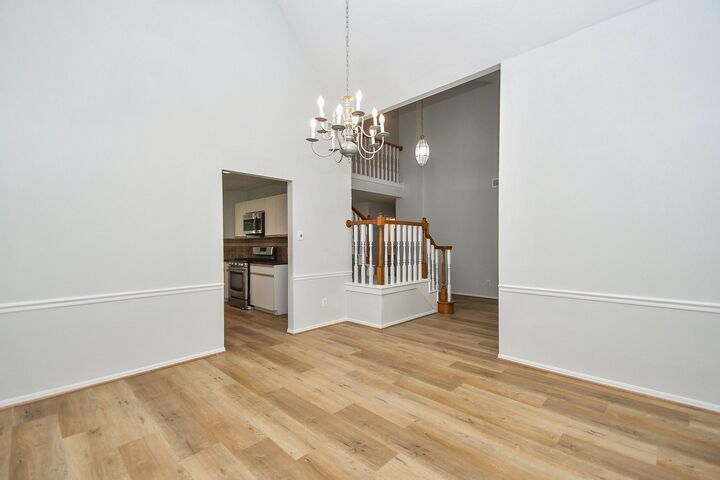 Property Photo: 4211 W Meadows Drive TX 77479