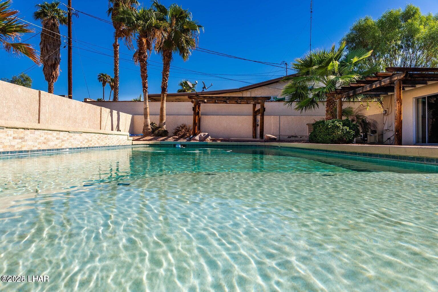 Property Photo: 3385 Saratoga Ave AZ 86406