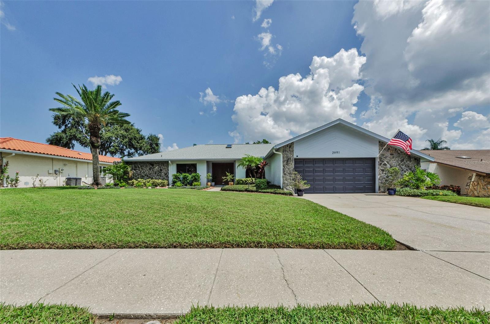 Property Photo: 2991 Tangerine Terrace FL 34684