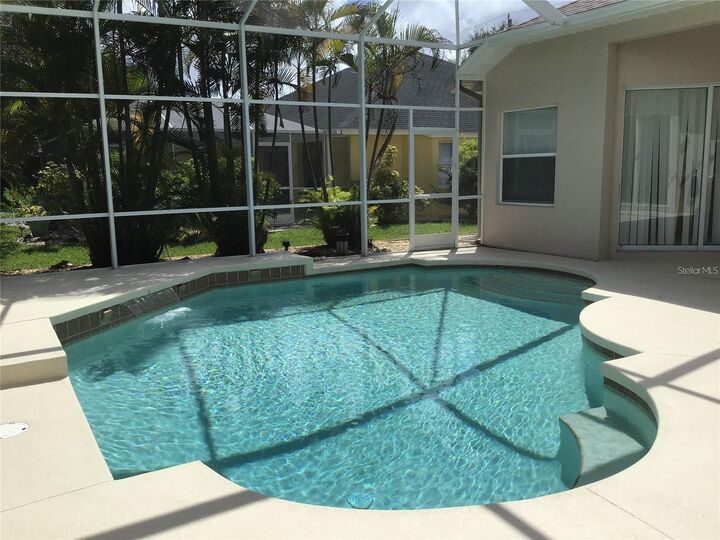 Property Photo:  1292 W Hillsborough Boulevard  FL 34288 