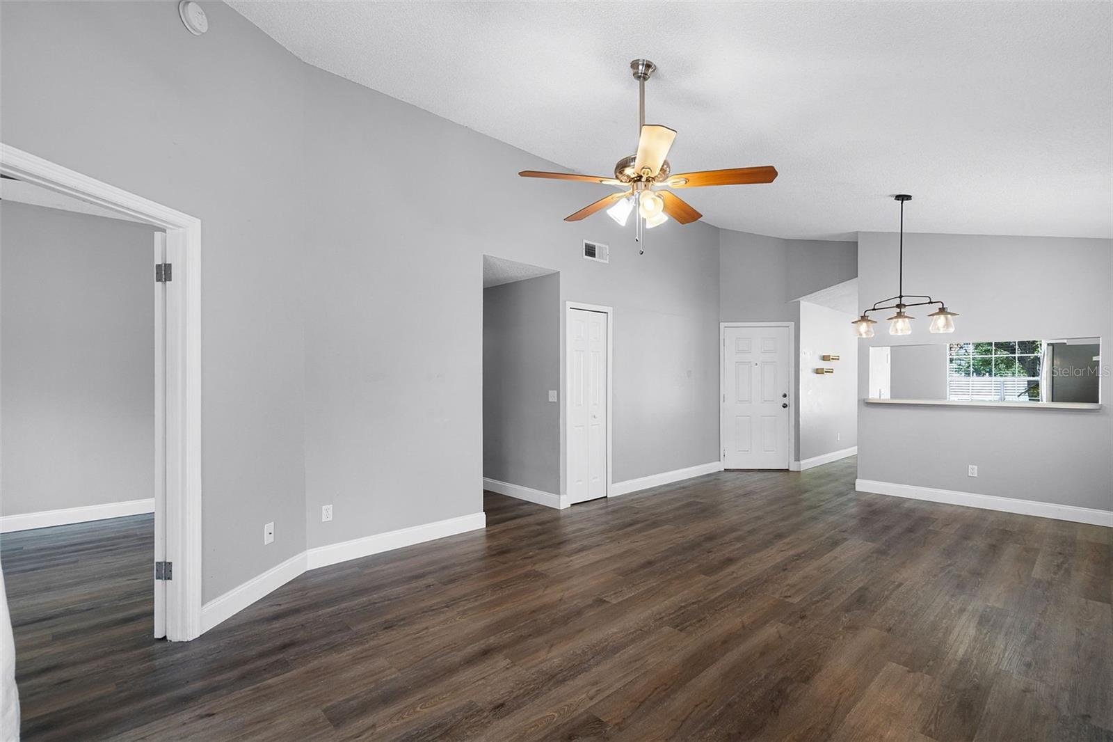 Property Photo:  853 Heather Glen Circle  FL 32746 