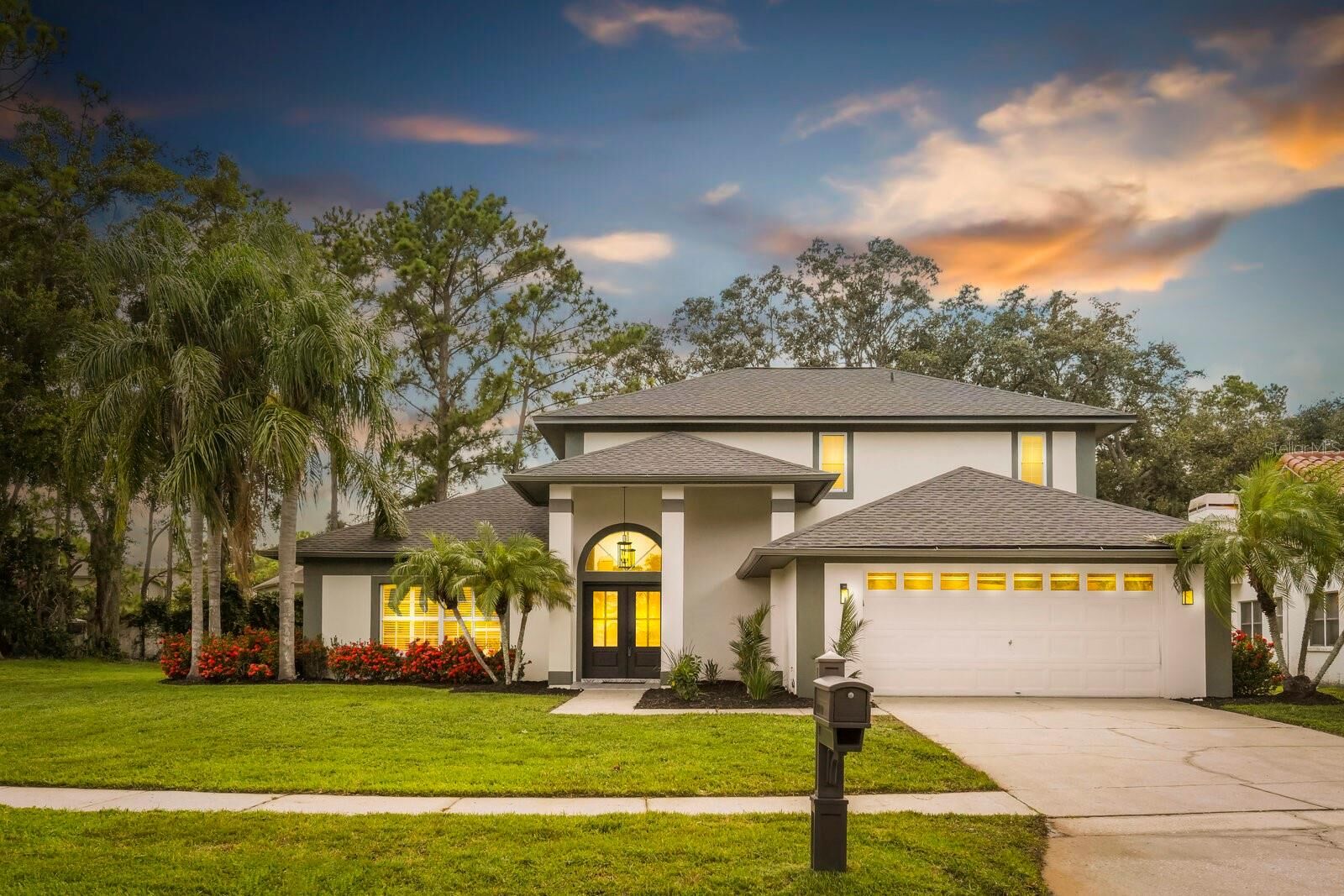 Property Photo: 14102 Riverstone Drive FL 33624