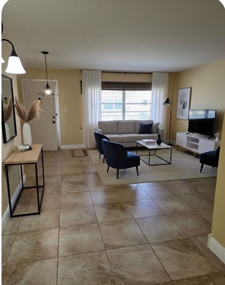 Property Photo:  10032 65th Avenue N 19  FL 33708 