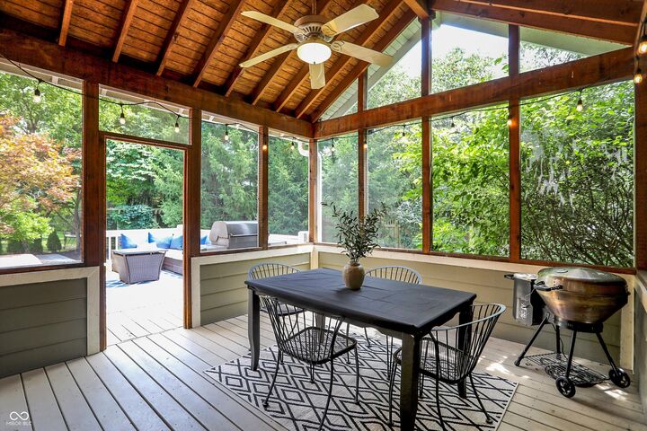 Property Photo: 9811 Buttondown Lane IN 46077