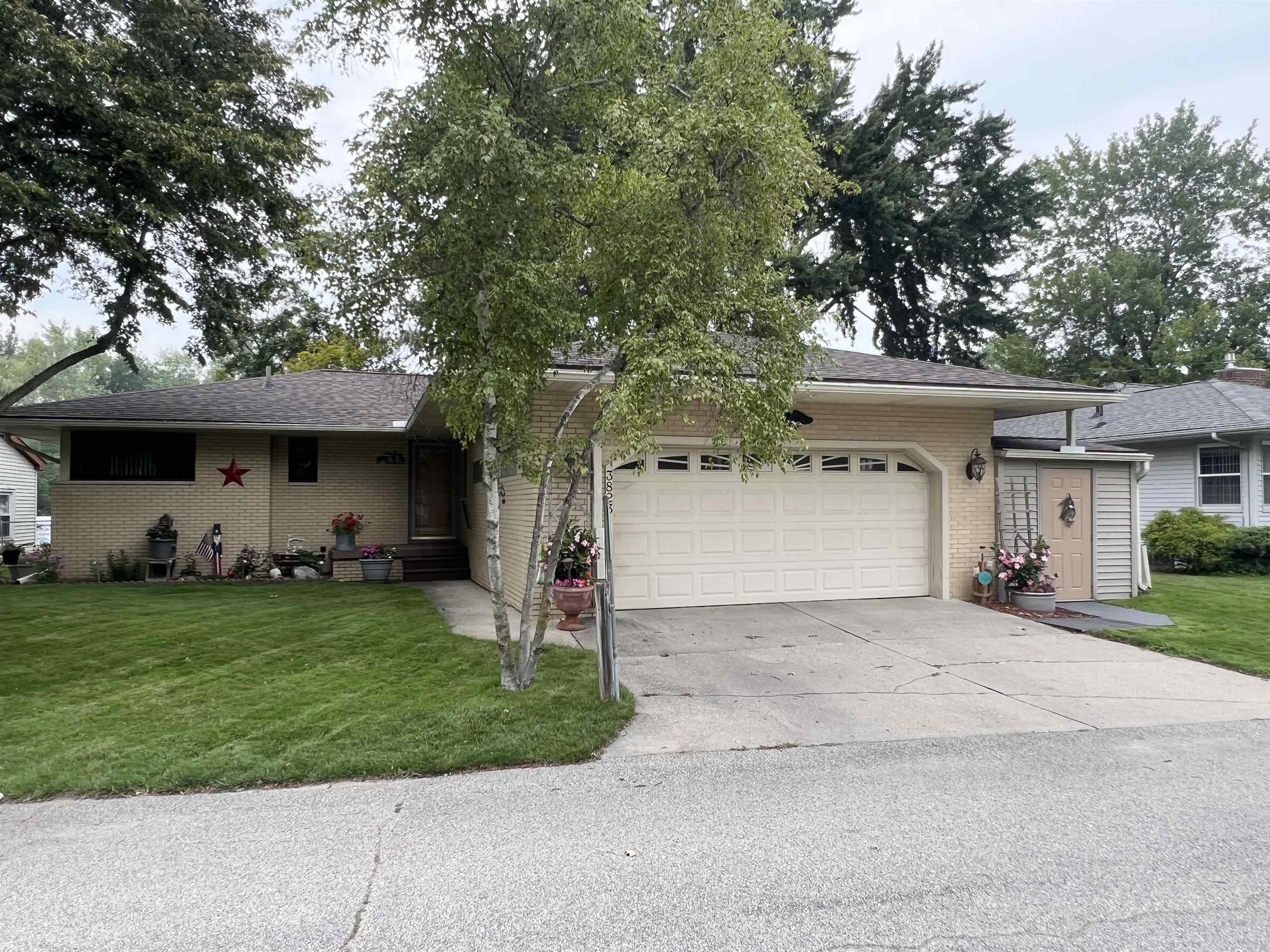 Property Photo: 3823 Utah Drive MI 48706