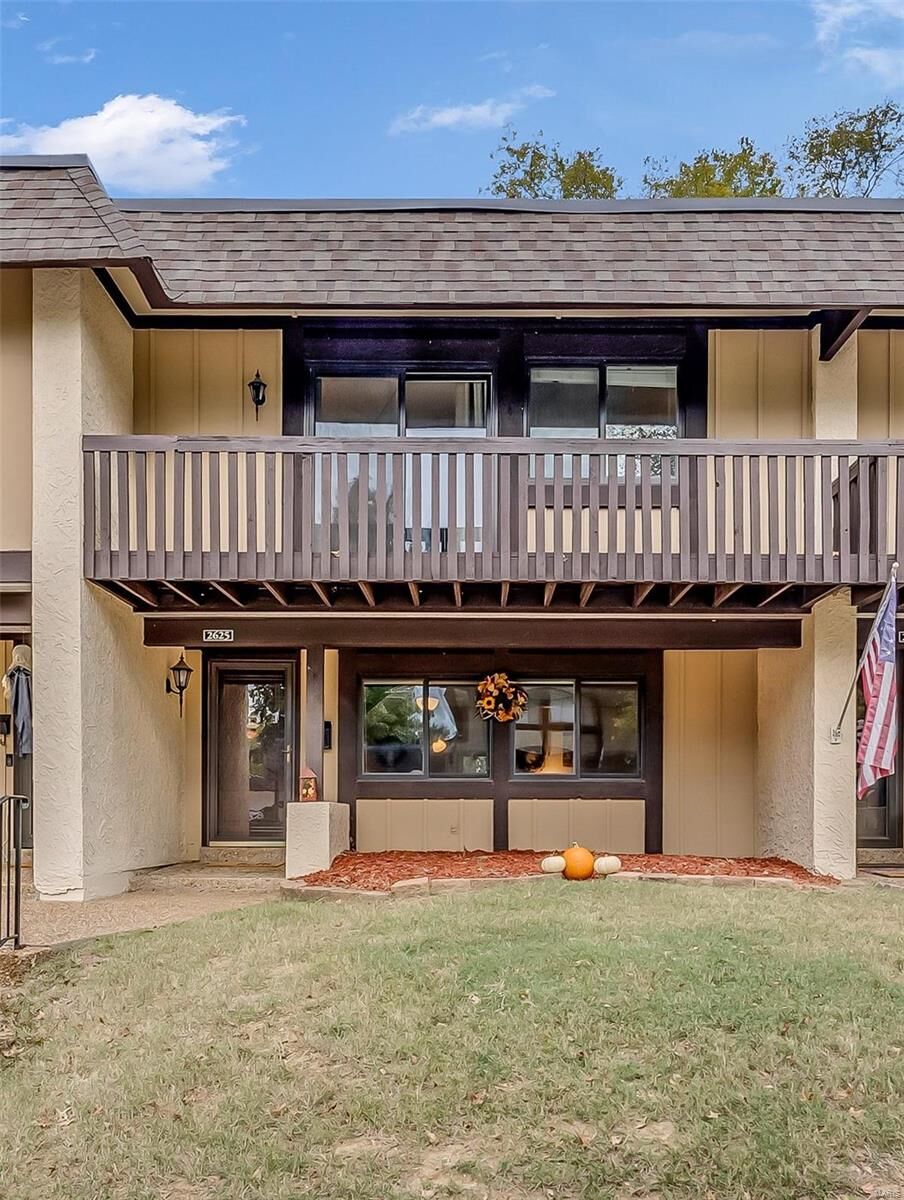 Property Photo: 2625 Hampton Road B MO 63303