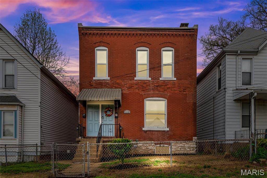 Property Photo:  5119 Wicklow Place  MO 63111 