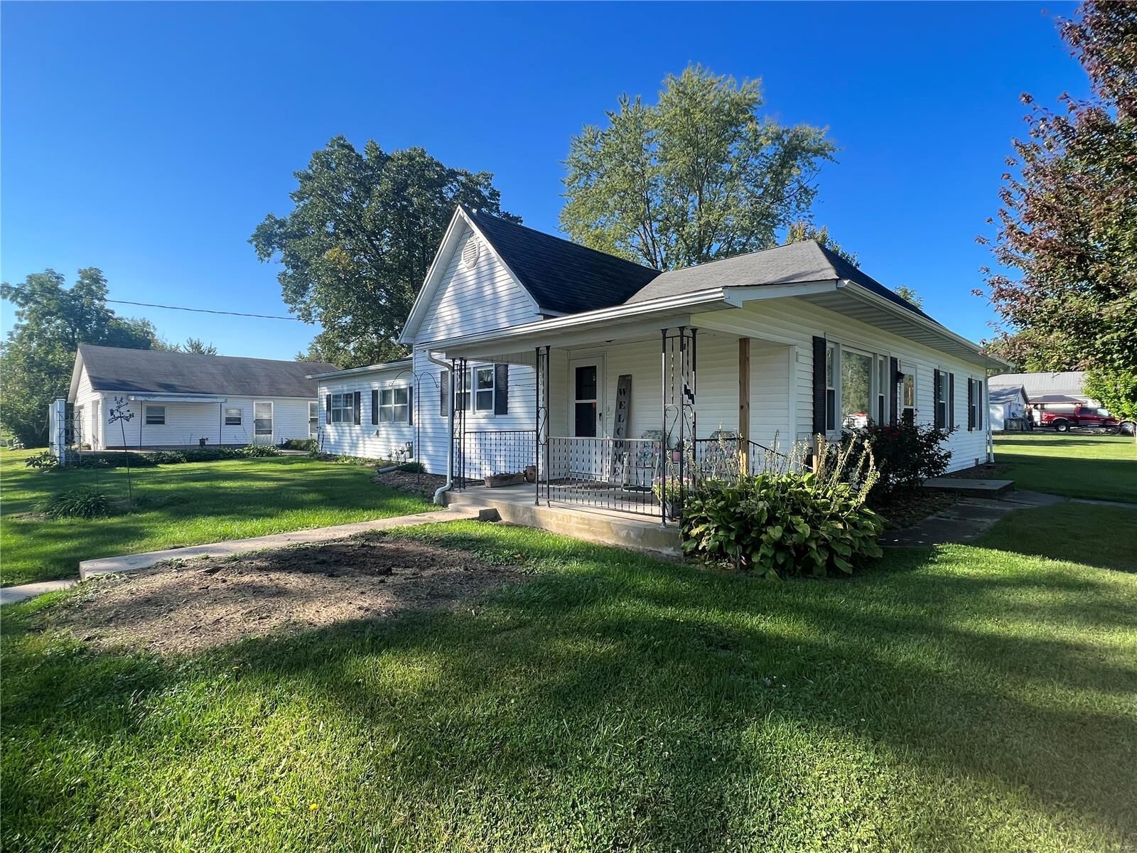 Property Photo:  312 E 2nd  MO 63459 