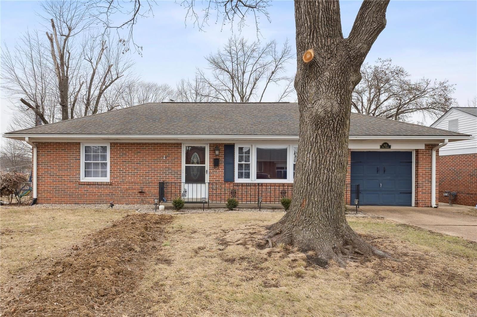 Property Photo: 615 Pine Street MO 63301