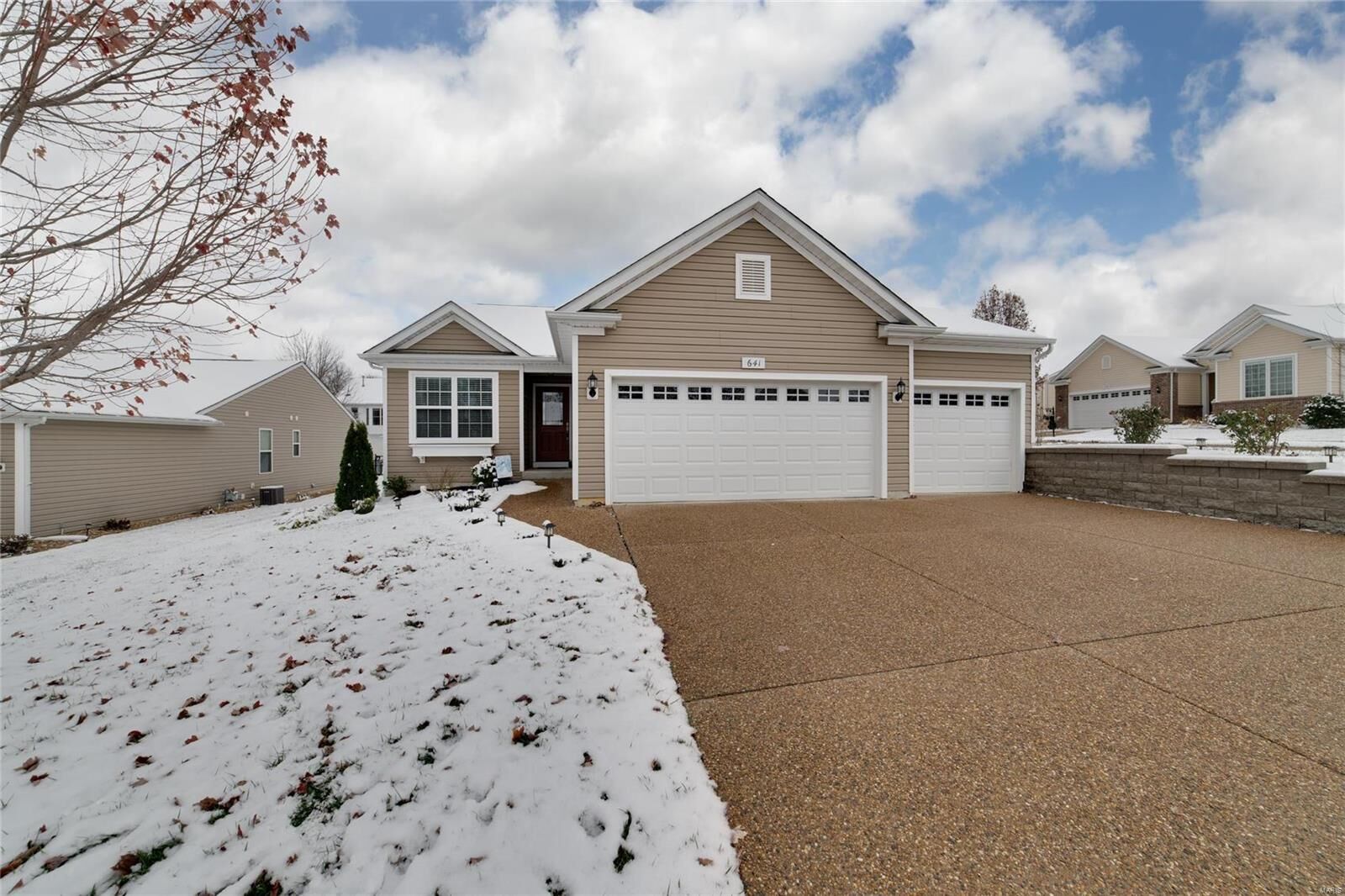 Property Photo: 641 Falconcrest Drive MO 63367