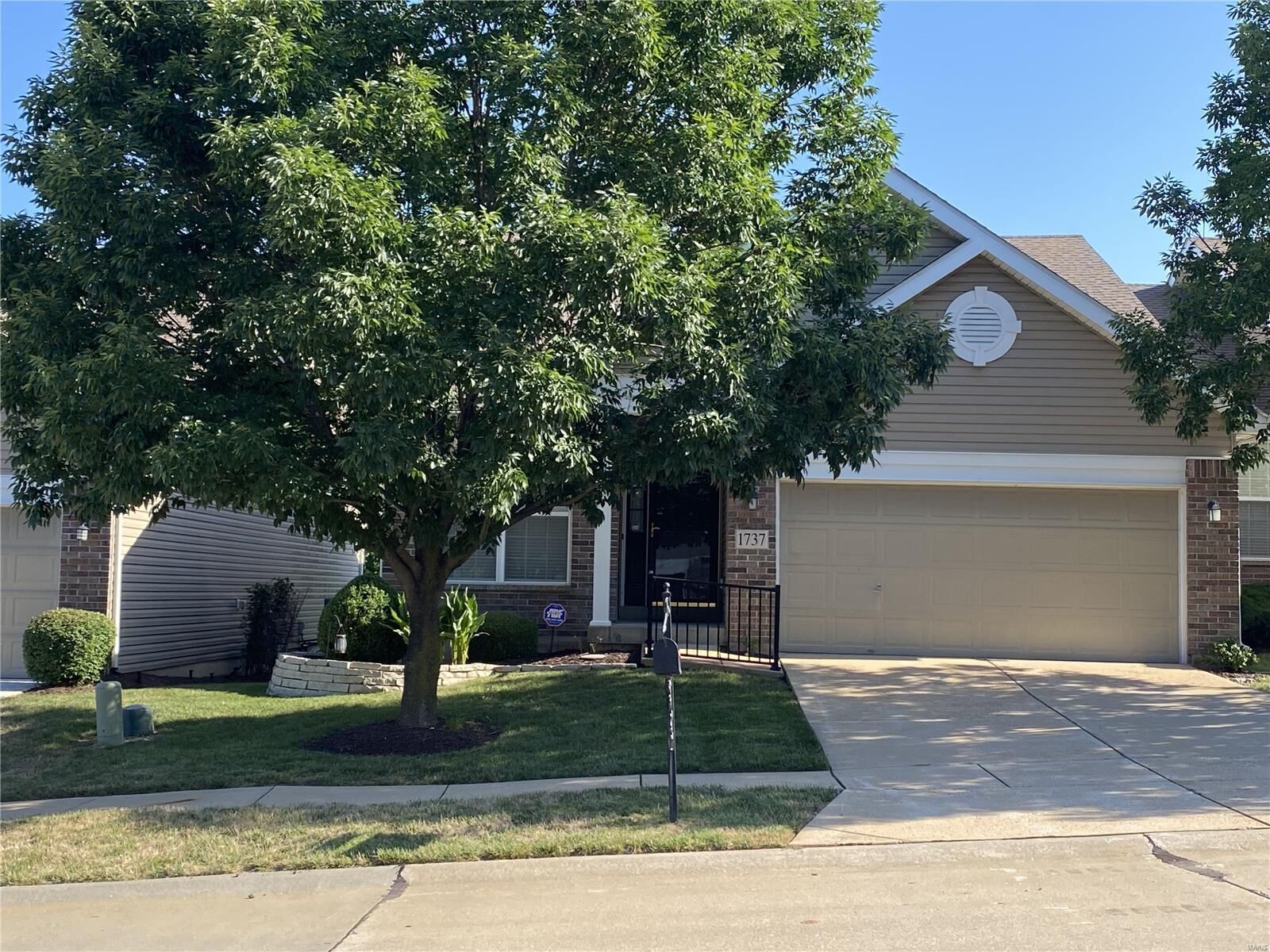 Property Photo: 1737 Preston Centre Drive MO 63026