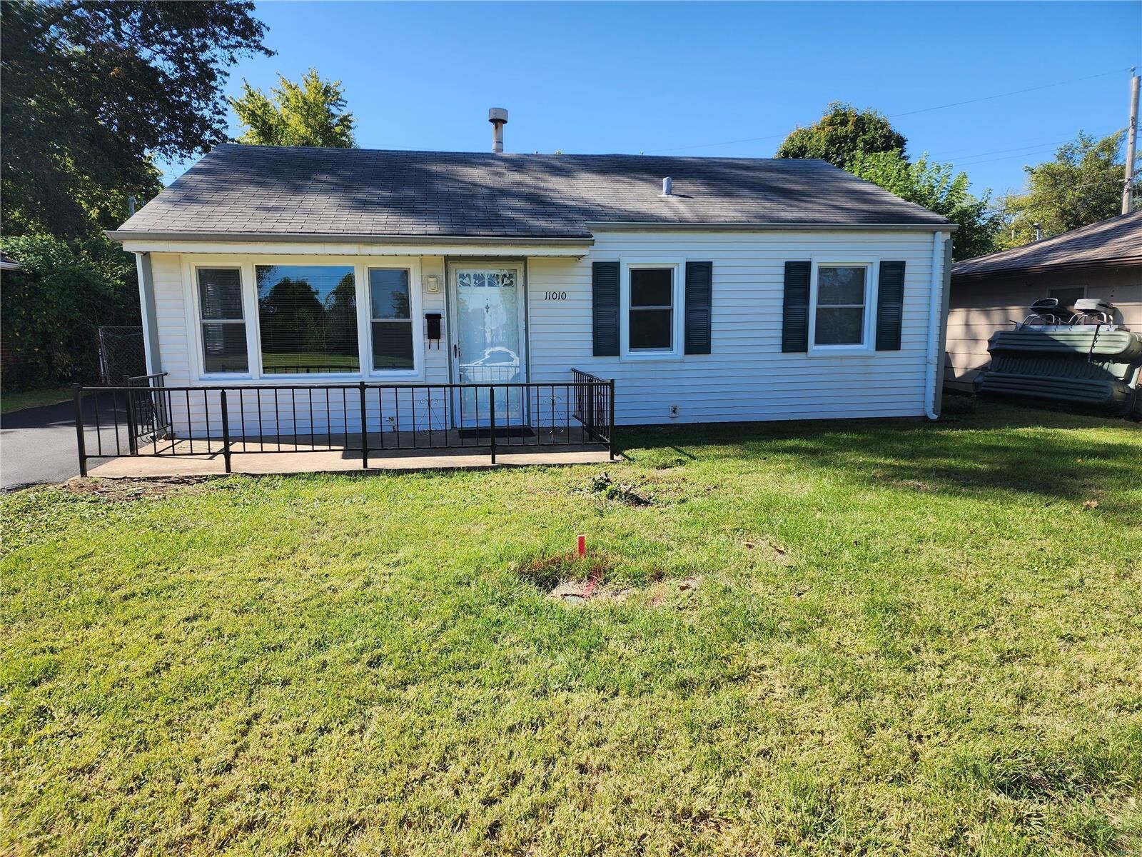 Property Photo:  11010 Saint Nicholas Court  MO 63074 