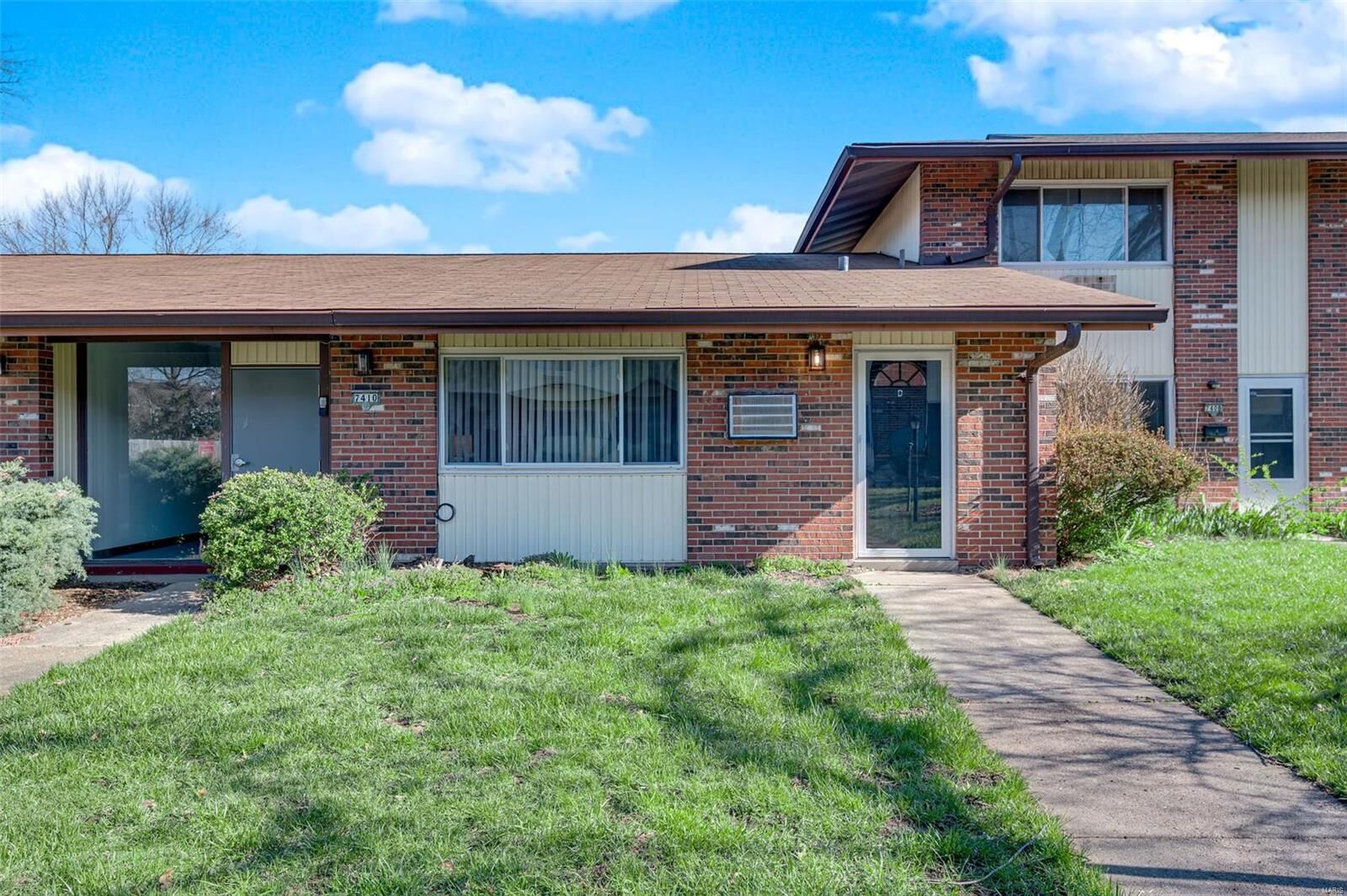 Property Photo:  7410 Hazelcrest Drive D  MO 63042 