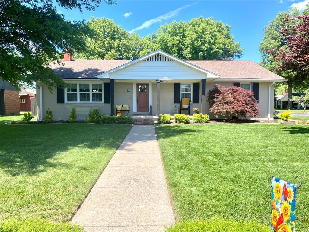 Property Photo:  14 E Willow Drive  MO 63834 