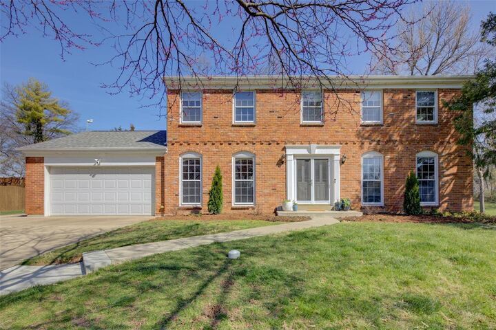 1119 Saint Croix Court  St Louis MO 63122 photo