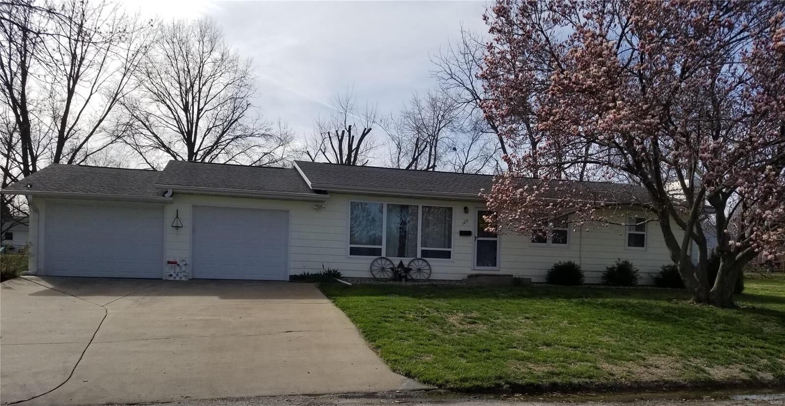Property Photo: 120 Dingle Avenue MO 63461