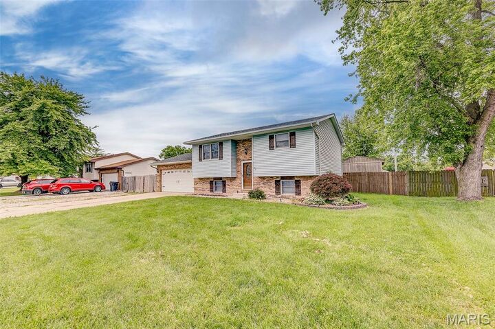 Property Photo: 20 Paul Drive IL 62040