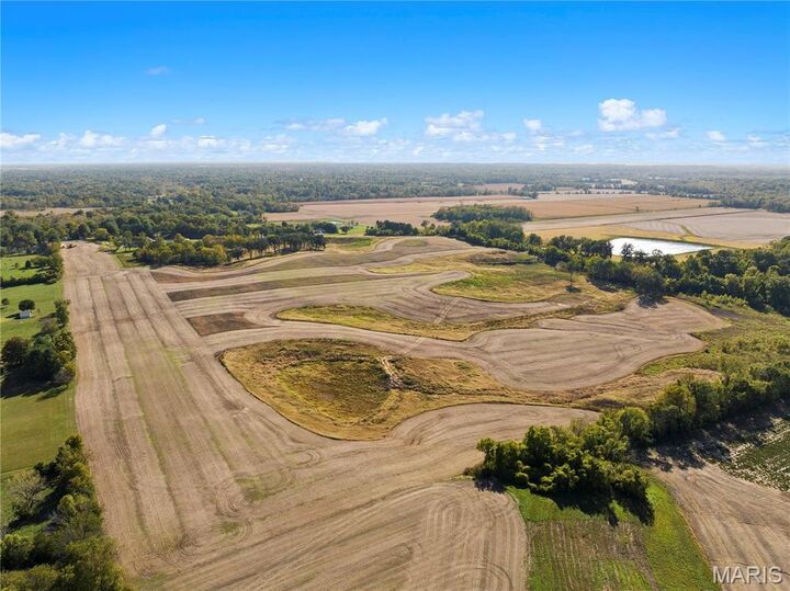 Property Photo:  10 White Pine Drive  IL 62025 