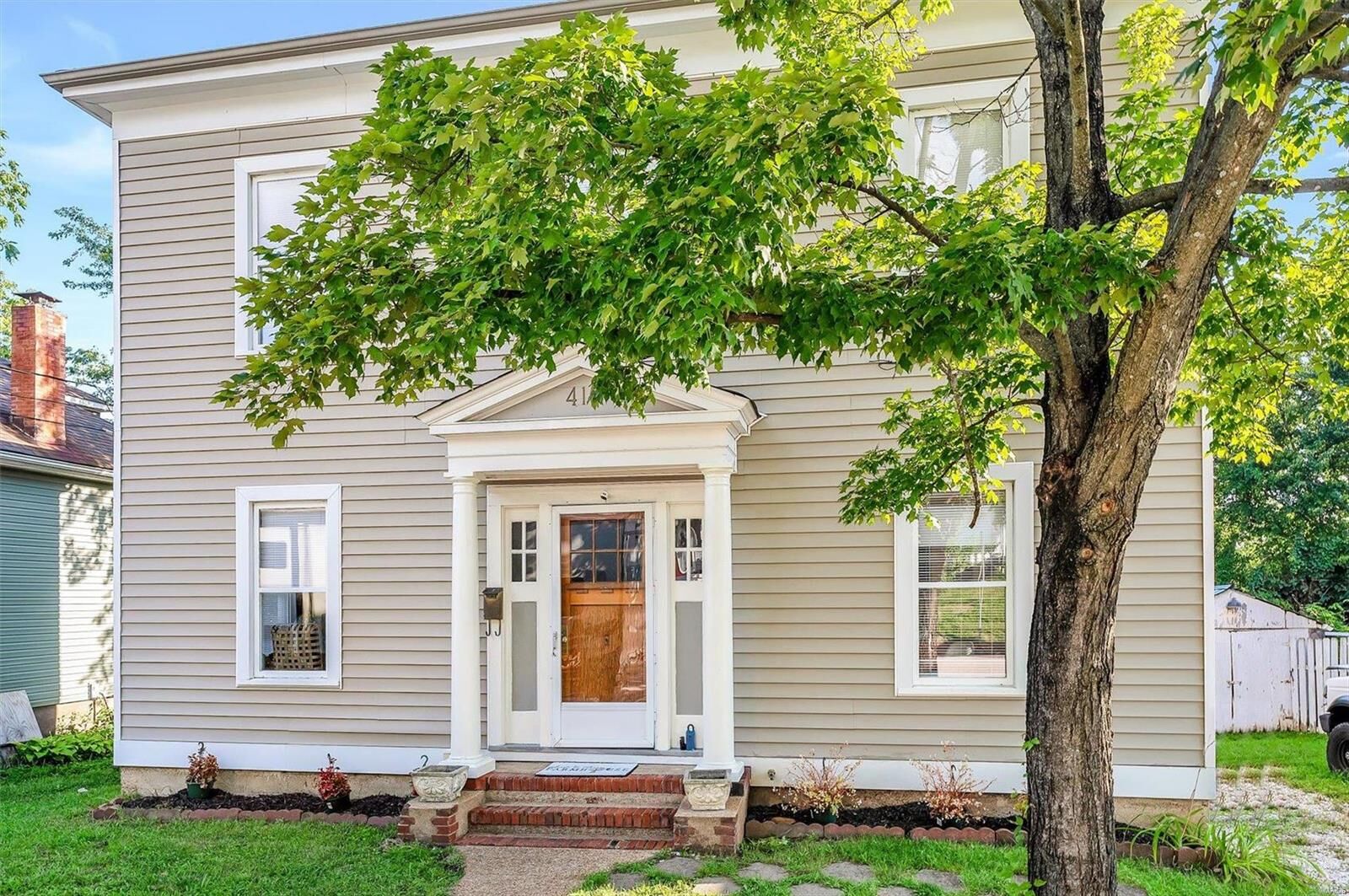 Property Photo: 410 E 6th Street MO 63090