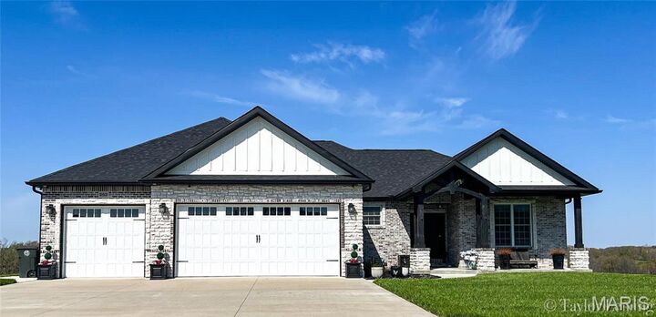 303 Orange Bowl Drive  Cape Girardeau MO 63701 photo