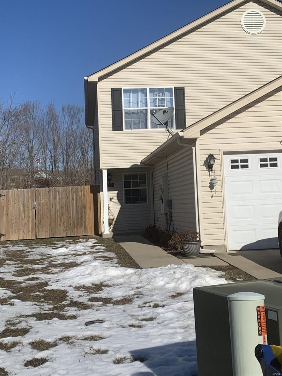 Property Photo: 624 Rock Creek Ct MO 63028