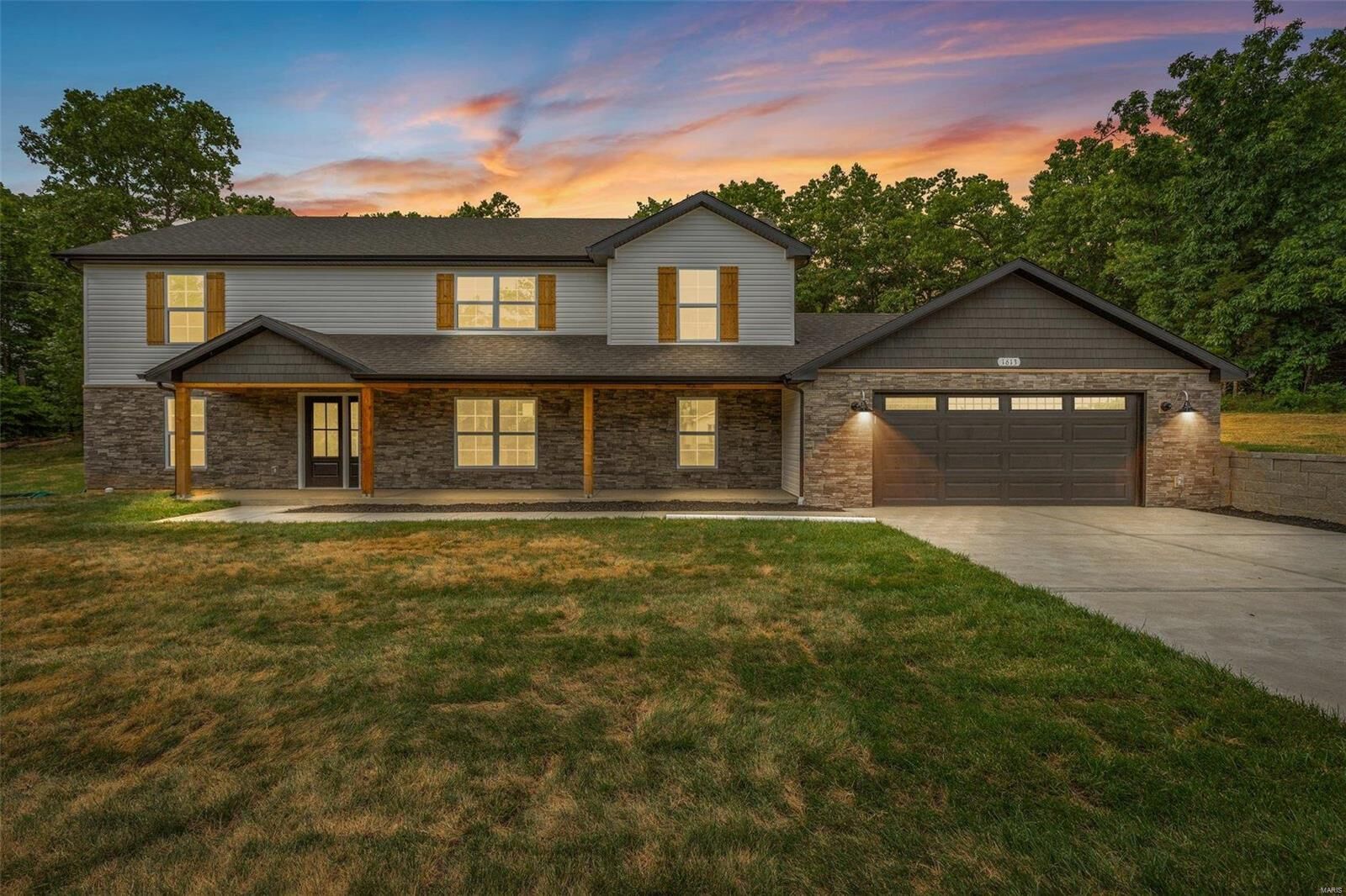 Property Photo:  1613 Brandywine Drive  MO 63020 