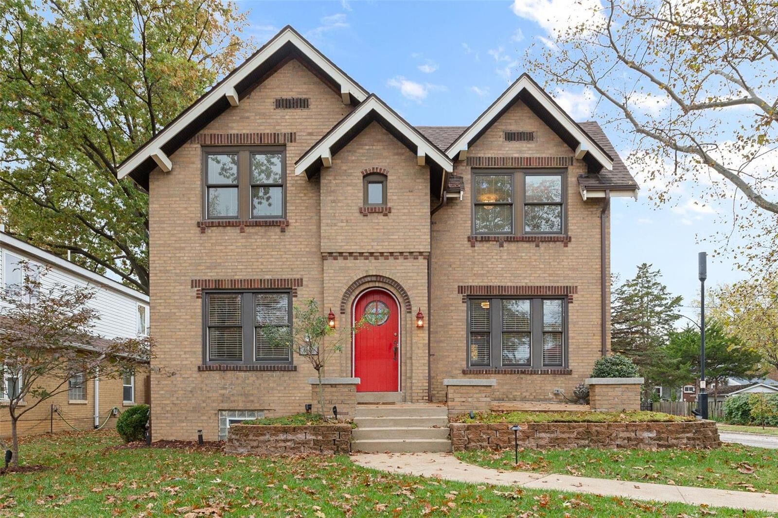 Property Photo: 4096 Holly Hills Boulevard MO 63116