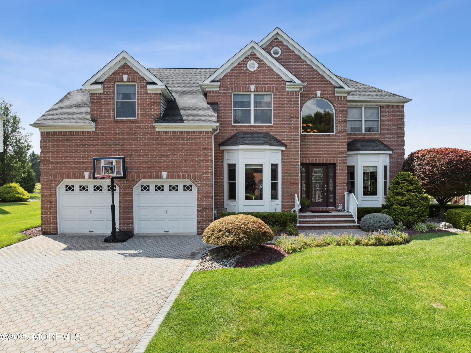 Property Photo:  10 Hedgerow Lane  NJ 07726 