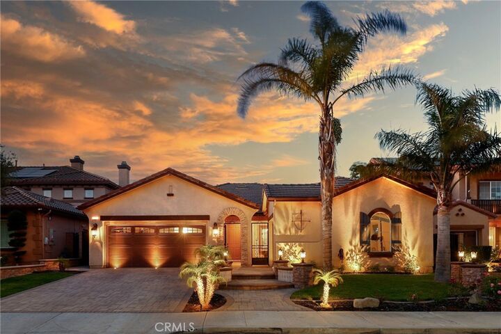 2571 N Skytop Court  Orange CA 92867 photo