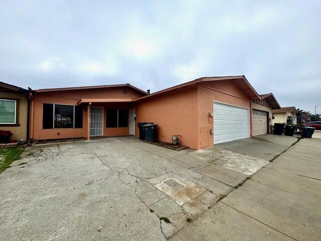 634 Yreka Drive  Salinas CA 93906 photo