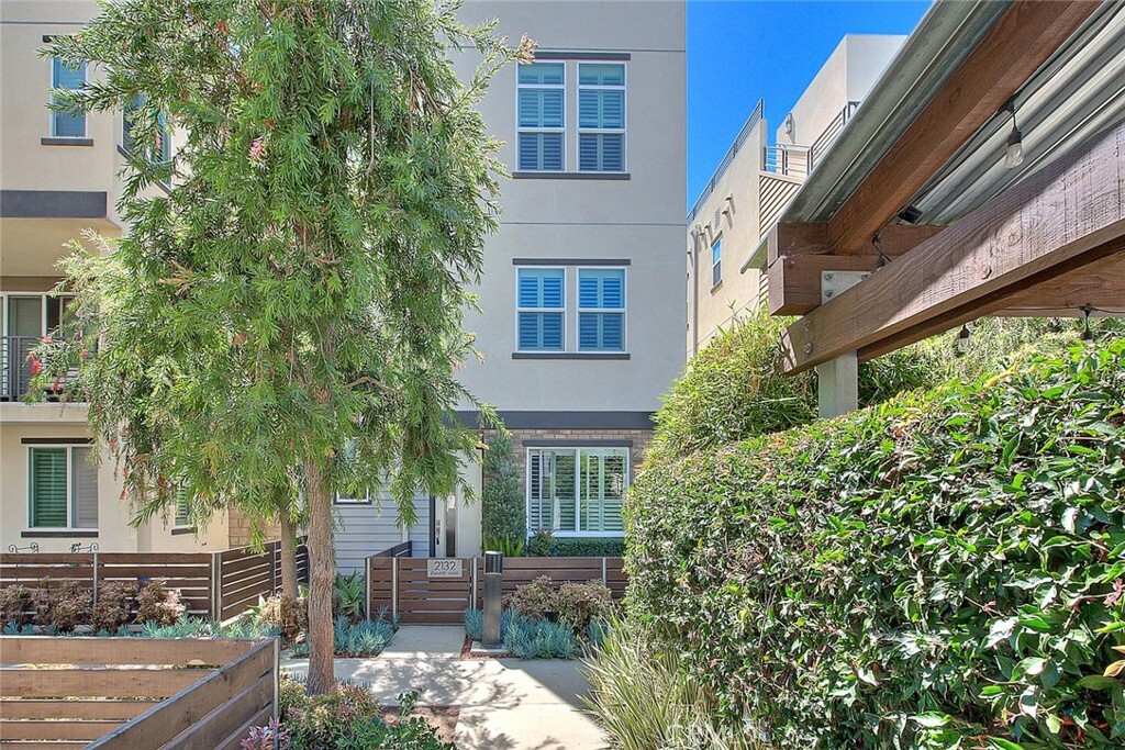 2132 Evans Way  Costa Mesa CA 92627 photo
