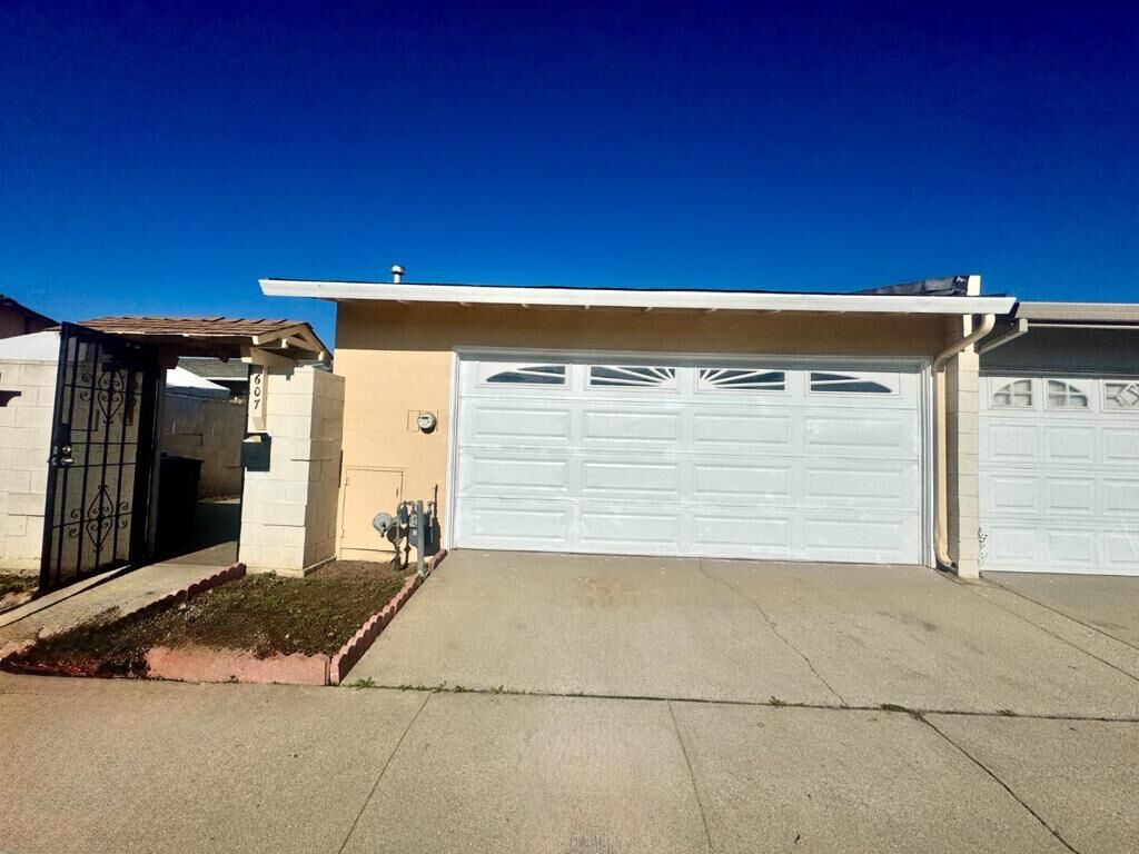 Property Photo:  607 Calaveras Drive  CA 93906 