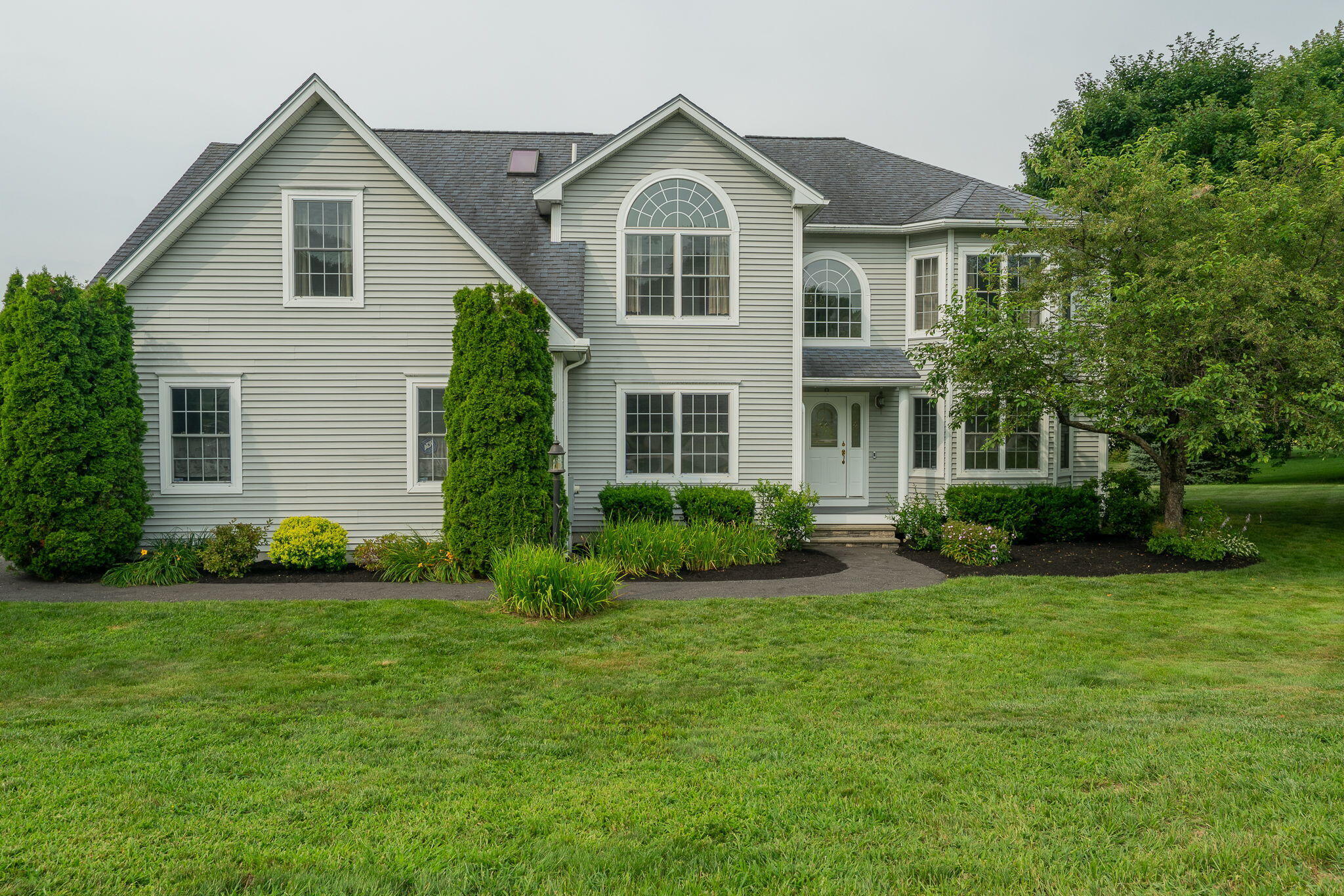 Property Photo:  72 Amberley Way  ME 04210 