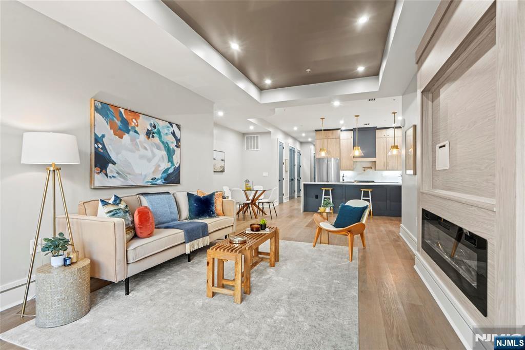 Property Photo:  619 Palisade Avenue 1  NJ 07307 