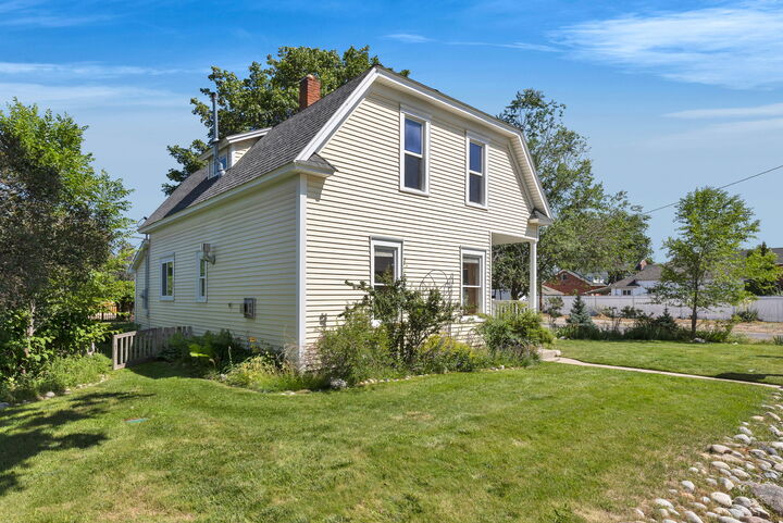 Property Photo: 400 N 4th Street MT 59840