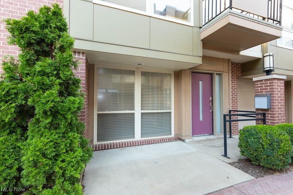 Property Photo:  12581 Larchmere Boulevard 1  OH 44120 