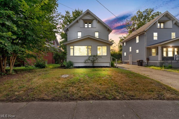 Property Photo: 1305 Bellows Street OH 44301