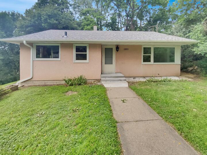 1521 Ames Avenue  Saint Paul MN 55106 photo