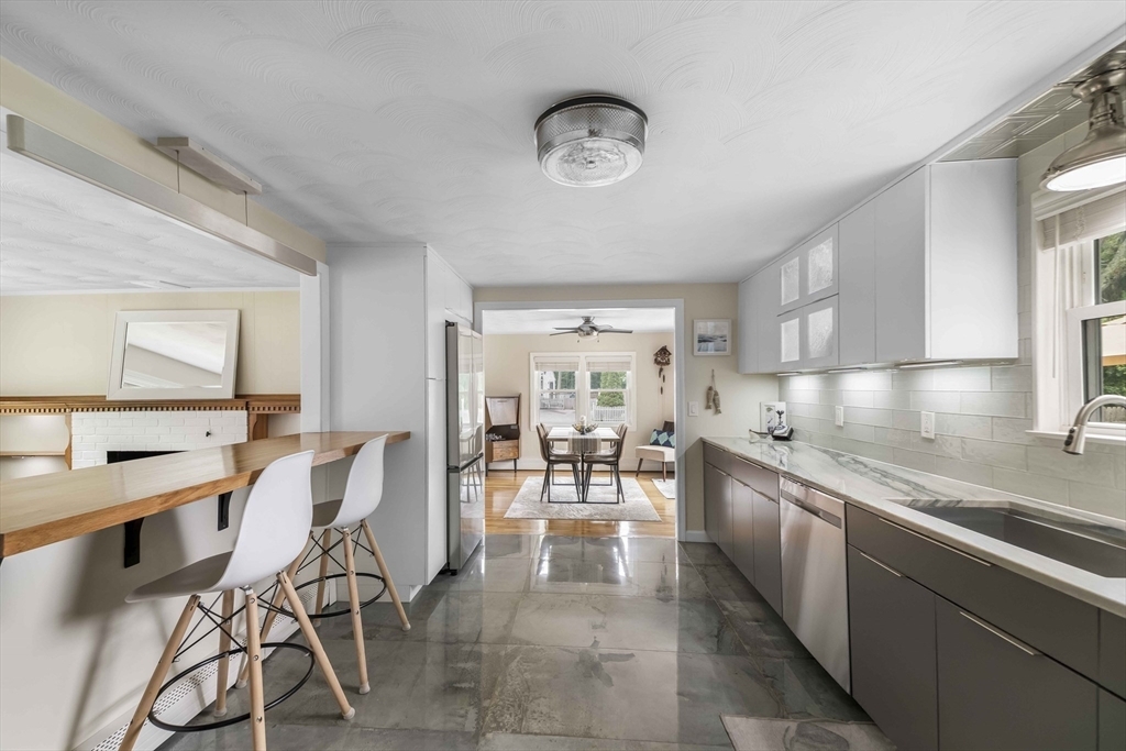 Property Photo: 7 Arbeta MA 02601