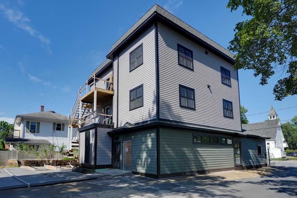 Property Photo: 369 Grant 2 MA 01702