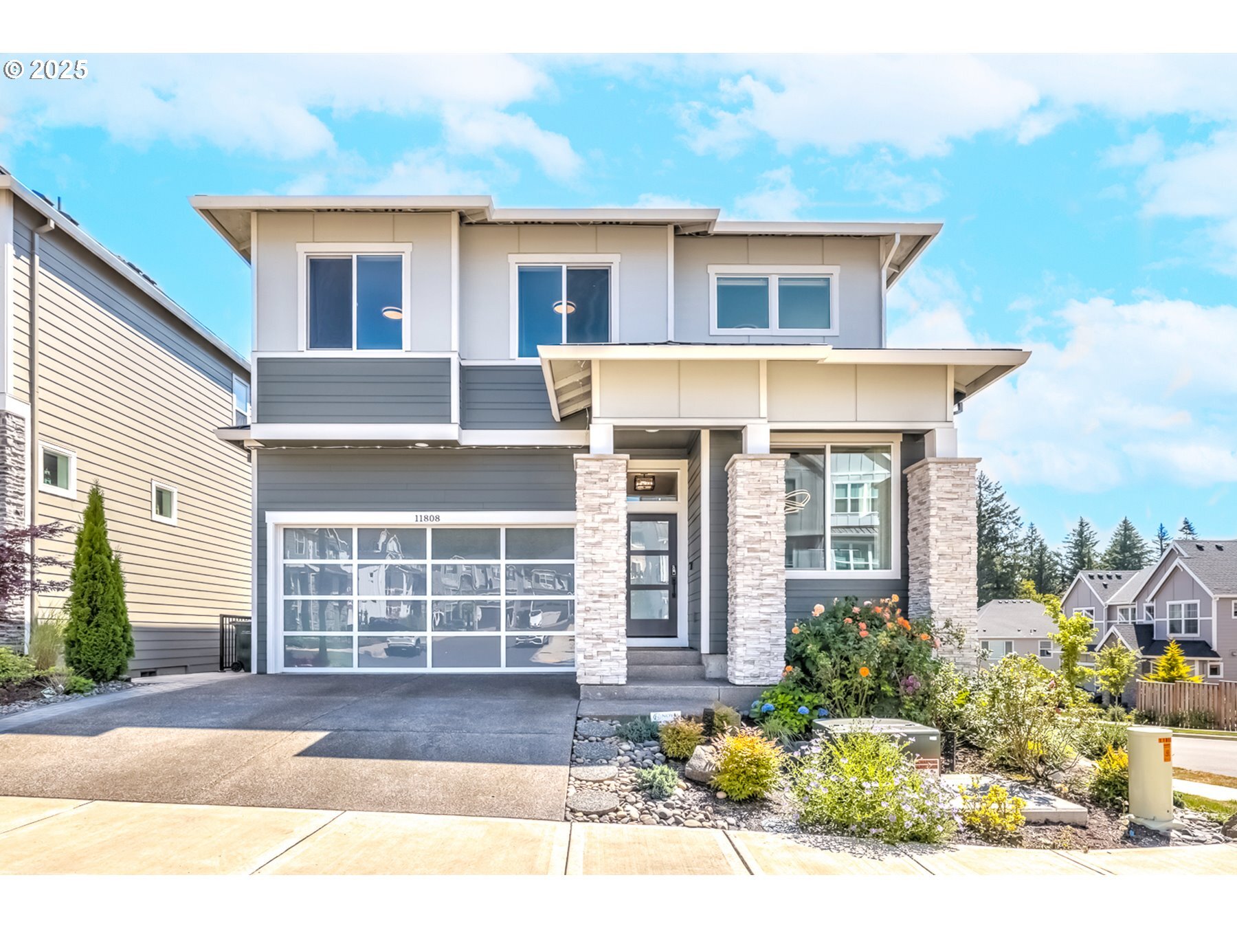 11808 NW Weaver Ln  Portland OR 97229 photo