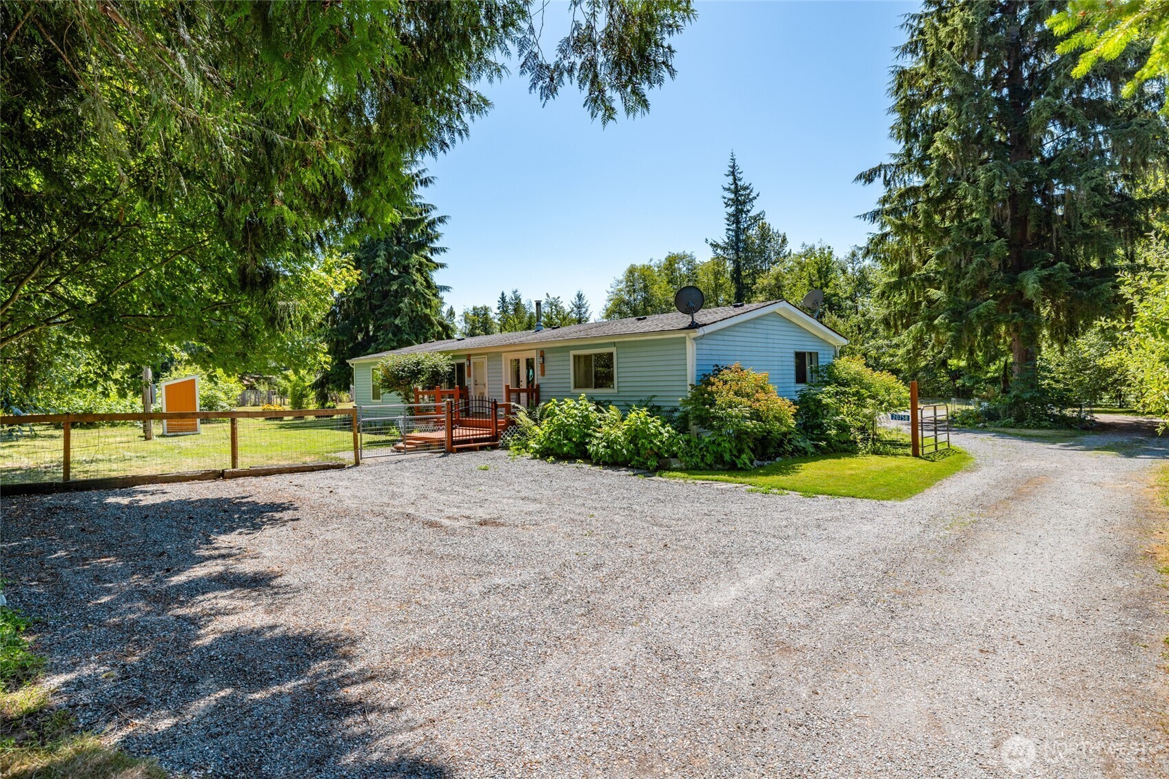 Property Photo: 20758 Hartry Lane WA 98284