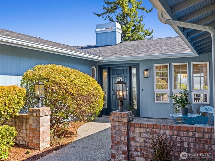 Property Photo:  1799  Cascade View Drive  WA 98282 