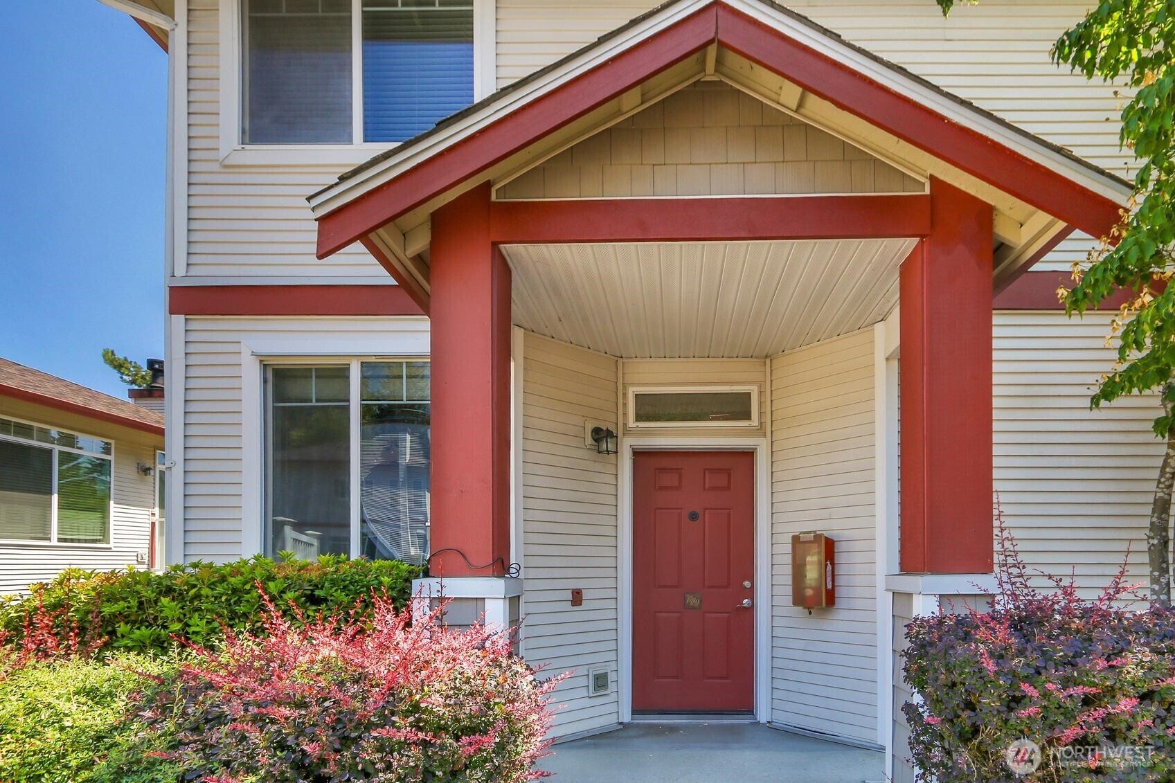 Property Photo: 14902 29th Avenue W F101 WA 98087