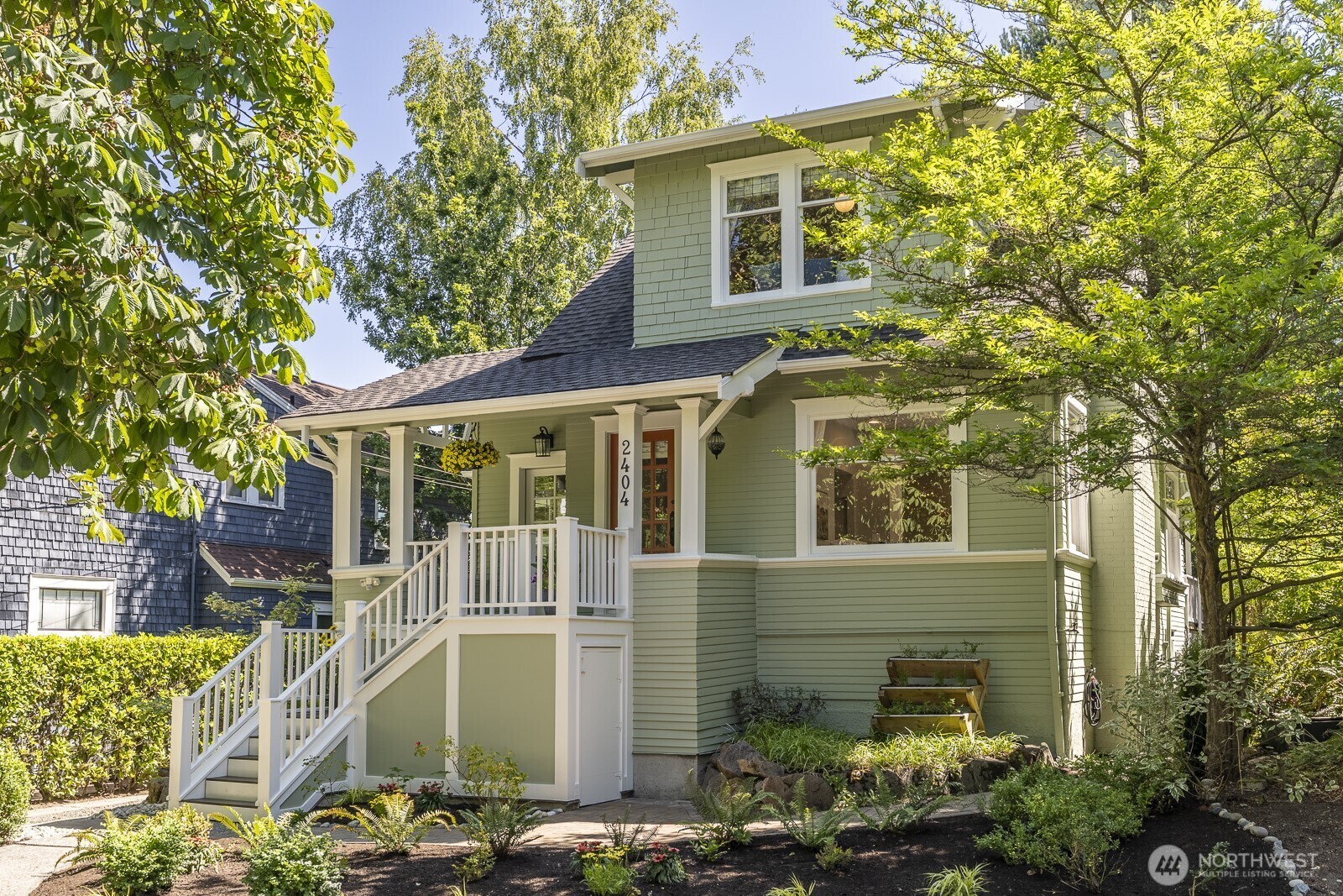 2404  2nd Avenue N  Seattle WA 98109 photo