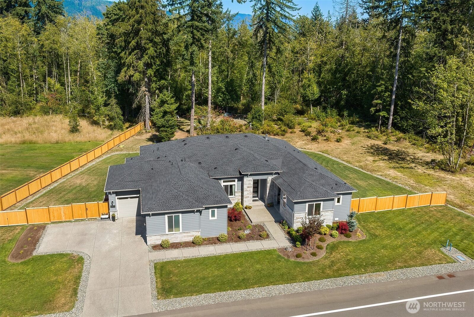 Property Photo:  12417  144th Avenue NE  WA 98258 