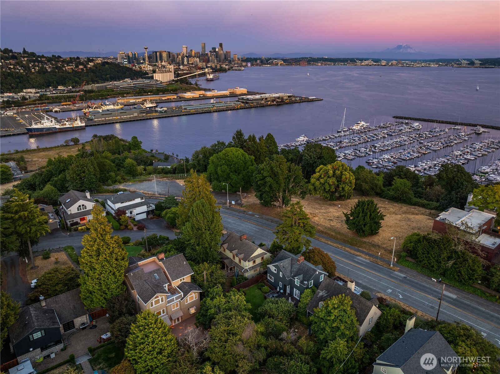 1511  Magnolia Way W  Seattle WA 98199 photo