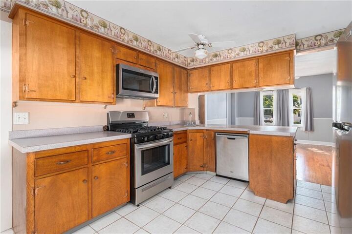 Property Photo:  509 School Street  RI 02852 