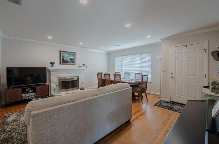 Property Photo: 715 Via Maria CA 93901